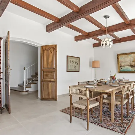 Villa, 8 Pers, Pieds Dans L'eau Willa Saint-Raphaël