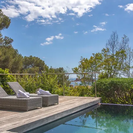 Villa, 8 Pers, Pieds Dans L'eau Willa