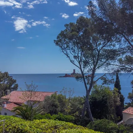 Villa, 8 Pers, Pieds Dans L'eau Willa *